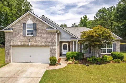 3225 Moss Ct, Monroe, GA 30655