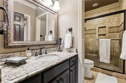 Bath - 2717 Mount Pleasant Trl, Duluth, GA 30097 photo 3 of 3