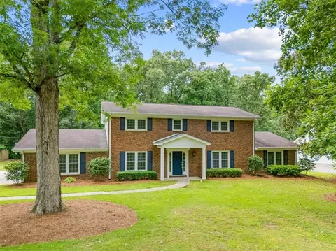 117 Treeside Dr NW, Rome, GA 30165