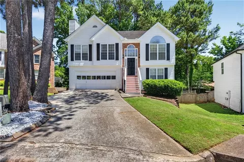 340 Fountainmist Trl, Lawrenceville, GA 30043