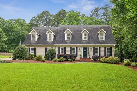 4112 Glen Meadow Dr, Peachtree Corners, GA 30092