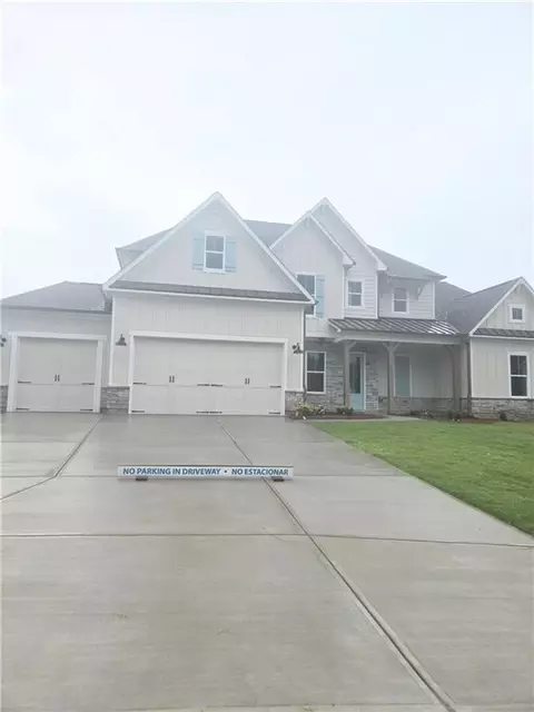 663 Crest Line Trl, Powder Springs, GA 30127