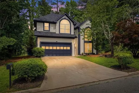 5059 Club Vista Pt, Stone Mountain, GA 30088