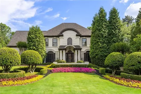 3745 Hedgecliff Ct, Alpharetta, GA 30022