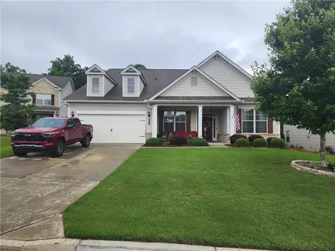 7750 Farrow Pass Cir, Cumming, GA 30040