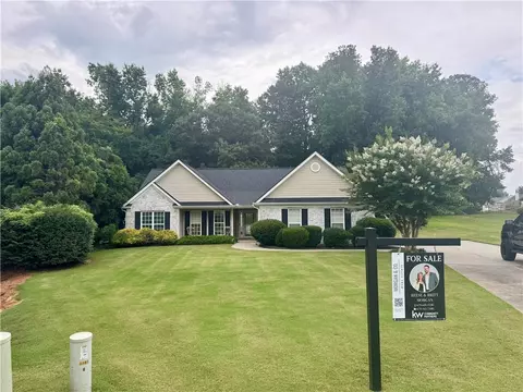 95 Bailey Dr, Jefferson, GA 30549