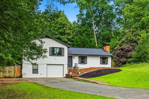 4370 Old Mabry Ln NE, Roswell, GA 30075