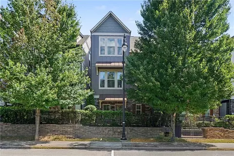 1008 Moorewood Ln SE, Smyrna, GA 30080