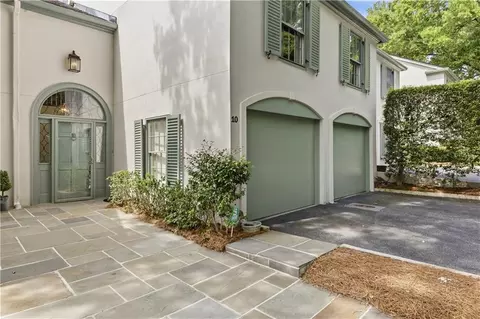 10 Mooregate Sq #10, Atlanta, GA 30327