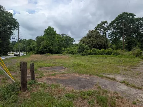 501 Lovvorn Rd, Carrollton, GA 30117
