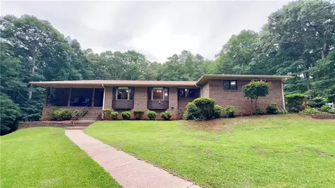 950 Rao Dr, Monroe, GA 30655