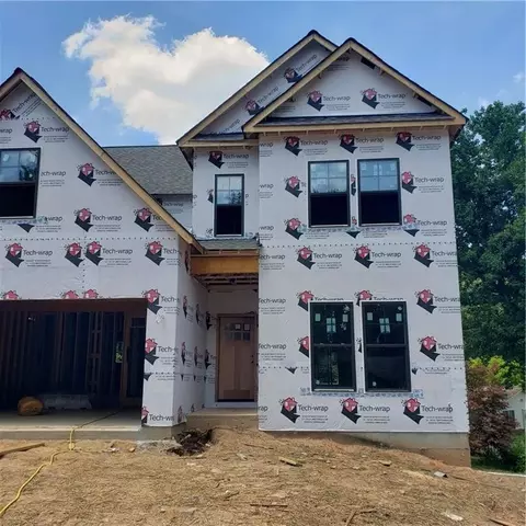 2425 Elmwood Cir, Atlanta, GA 30339