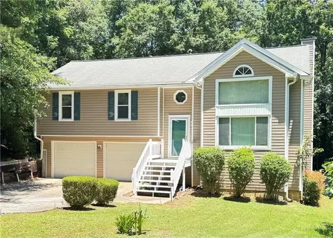 6848 Fielder Ct, Rex, GA 30273