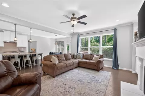 Entry Way - 3566 Bendleton Dr, Buford, GA 30519 photo 2 of 10