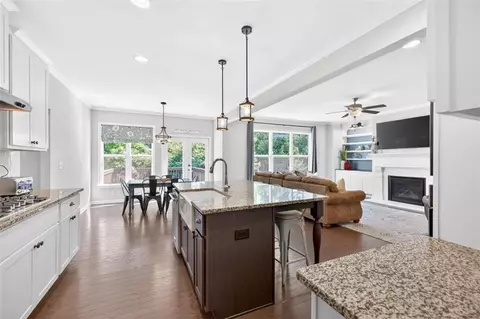 Entry Way - 3566 Bendleton Dr, Buford, GA 30519 photo 5 of 20