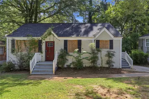 2096 Dellwood Pl, Decatur, GA 30032