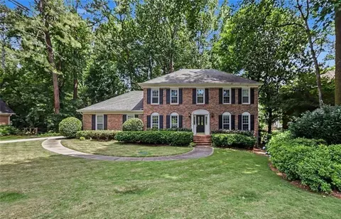 4641 Sequoia Dr, Lilburn, GA 30047