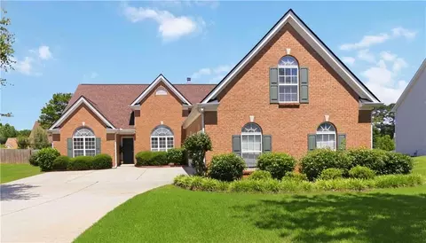 512 Stoneland Pl, Lawrenceville, GA 30046