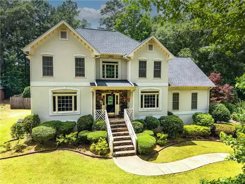 245 Westchester Dr, Griffin, GA 30223