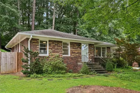579 N Superior Ave, Decatur, GA 30033