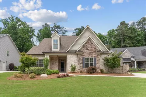 226 Sweetbriar Club Dr, Woodstock, GA 30188