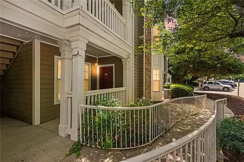 112 Bentley Pl, Tucker, GA 30084