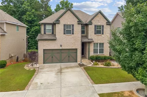 2750 Blake Towers Ln, Buford, GA 30519