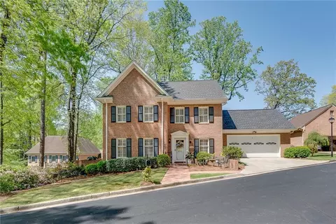 1826 Bedfordshire Ct, Decatur, GA 30033