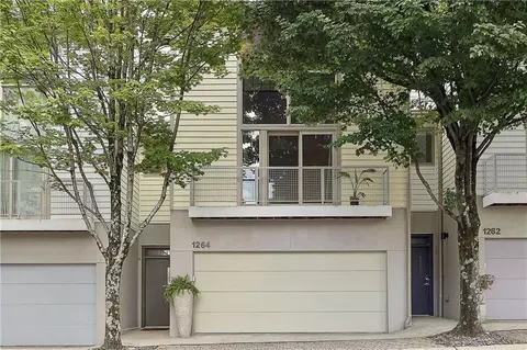 1264 Van Allen Mews NW, Atlanta, GA 30318