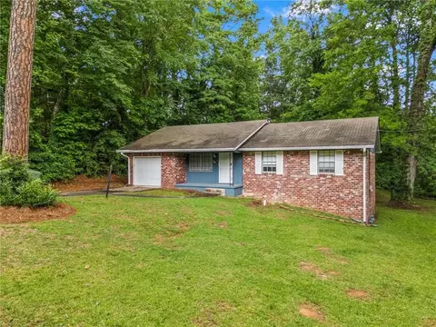3677 Largo Ln SW, Atlanta, GA 30331