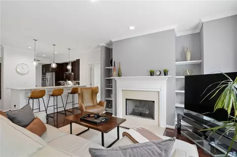 3275 Lenox Rd NE #301, Atlanta, GA 30324
