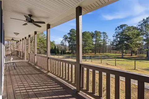 11 Appaloosa Ct, Taylorsville, GA 30178