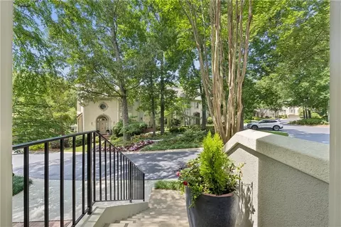 1207 Brookhaven Park Pl, Atlanta, GA 30319 photo 3