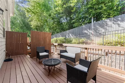 1372 Doublegate Dr, Atlanta, GA 30319 photo 22