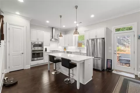 1372 Doublegate Dr, Atlanta, GA 30319 photo 7