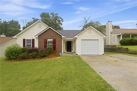 1014 Maple Leaf Rdg, Jonesboro, GA 30238