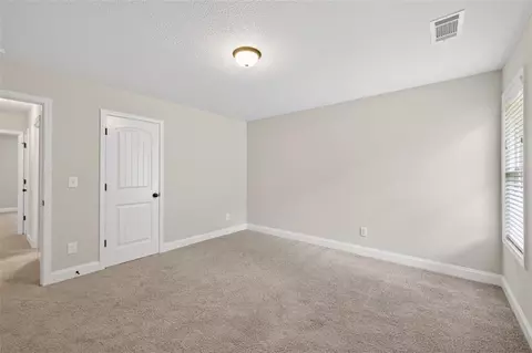Bedroom - 561 Oconee Ln, Commerce, GA 30529 photo 2 of 8