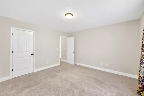 Bedroom - 561 Oconee Ln, Commerce, GA 30529 photo 4 of 8