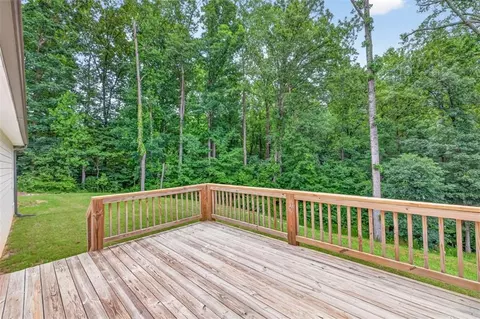 Exterior - 561 Oconee Ln, Commerce, GA 30529 photo 7 of 16