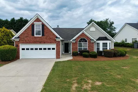 2632 Midler Ct, Buford, GA 30519