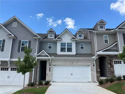 3566 Birdstone, Decatur, GA 30032