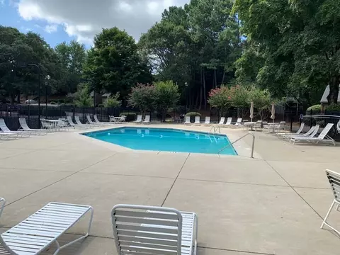 906 Parkaire Xing #906, Marietta, GA 30068