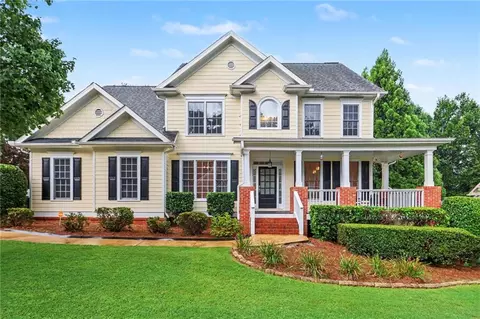 4611 Stonewater Dr, Powder Springs, GA 30127