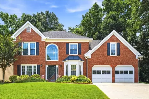 800 River Overlook Dr, Lawrenceville, GA 30043