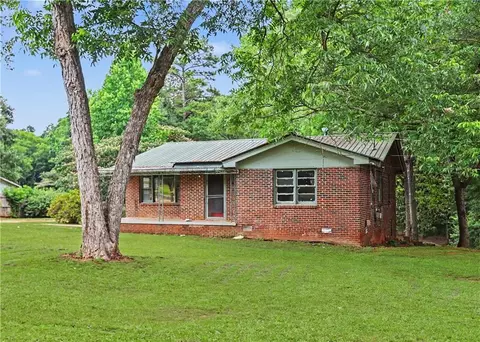25 Mimosa Rd, Covington, GA 30016