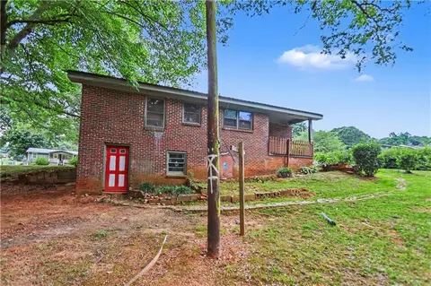 Exterior - 25 Mimosa Rd, Covington, GA 30016 photo 4 of 5