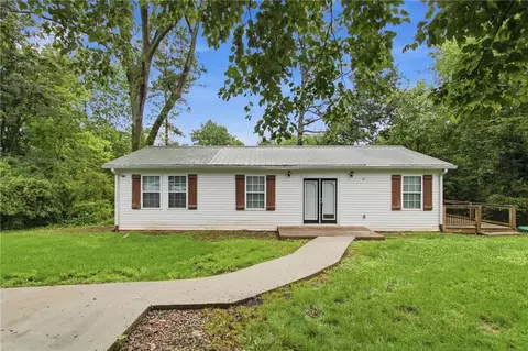211 First St, Woodstock, GA 30188
