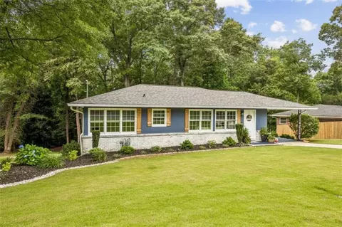 445 Christopher Dr, Gainesville, GA 30501