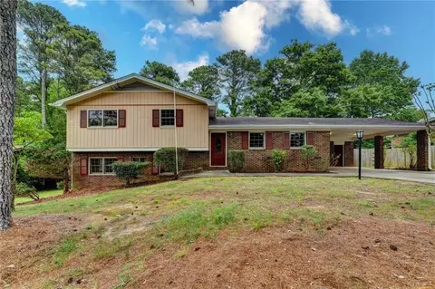 3318 Shorelake Dr, Tucker, GA 30084