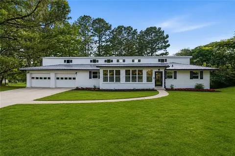 343 Academy Dr, Dallas, GA 30132